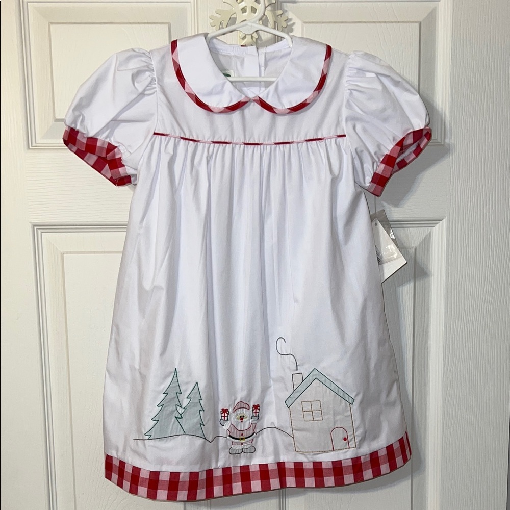 Zucchini Christmas Shadow Scene Dress. White and Red Check Trimming Detail. NWT